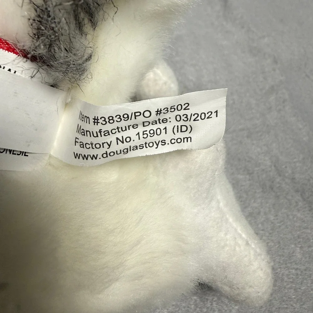 Douglas cuddle toy